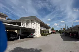 1220 57th St N, Saint Petersburg, FL 33710 - Photo 3
