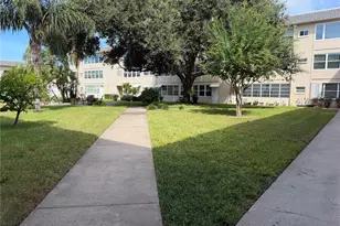 1220 57th St N, Saint Petersburg, FL 33710 - Photo 21