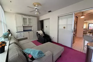 1220 57th St N, Saint Petersburg, FL 33710 - Photo 19