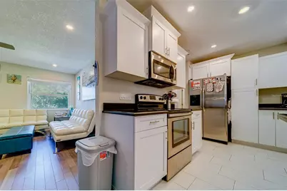 11472 Park Boulevard, Seminole, FL 33772 - Photo 11
