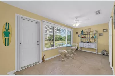 2960 59th Street S #105, Gulfport, FL 33707 - Photo 11