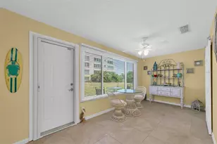 2960 59th Street S, Gulfport, FL 33707 - Photo 11