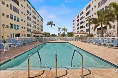 2960 59th Street S #105, Gulfport, FL 33707 - Photo 31
