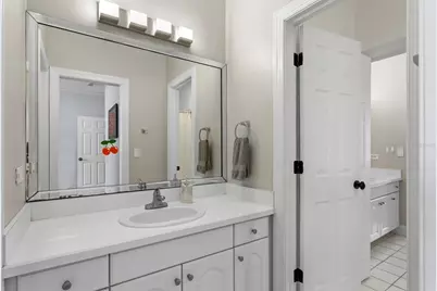 908 Harbour Bay Drive, Tampa, FL 33602 - Photo 33