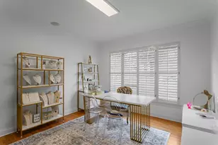 908 Harbour Bay Dr, Tampa, FL 33602 - Photo 9