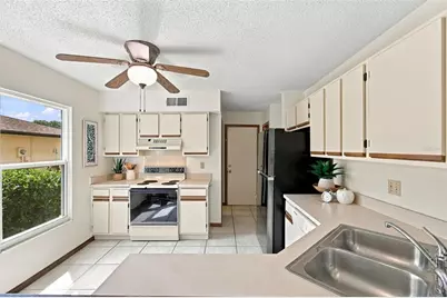 709 Jacaranda Drive, Oldsmar, FL 34677 - Photo 25
