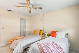 101 Dogwood Cir, Seminole, FL 33777 - Photo 11