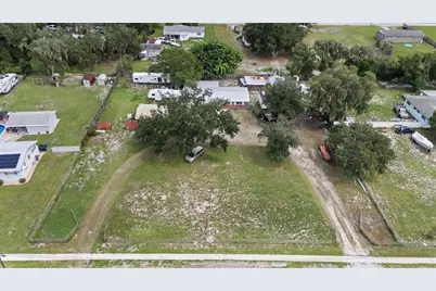 8125 N Socrum Loop Road, Lakeland, FL 33809 - Photo 9