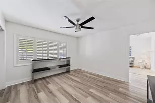 4213 Deepwater Ln, Tampa, FL 33615 - Photo 49