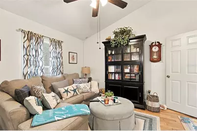 19014 Silverbrook Drive, Tampa, FL 33647 - Photo 39