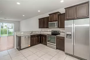 4714 White Sanderling Ct, Tampa, FL 33619 - Photo 5