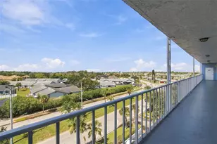 4939 Floramar Terrace, New Port Richey, FL 34652 - Photo 31