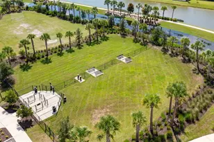 2405 High Tides Wy, Wesley Chapel, FL 33543 - Photo 53