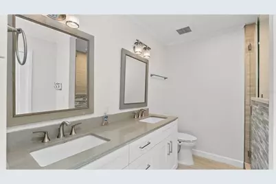 16523 Foothill Drive, Tampa, FL 33624 - Photo 27
