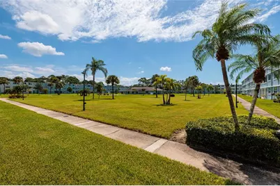 4895 Bay Street NE #108, Saint Petersburg, FL 33703 - Photo 17