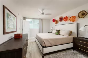 4895 Bay St NE, Saint Petersburg, FL 33703 - Photo 11