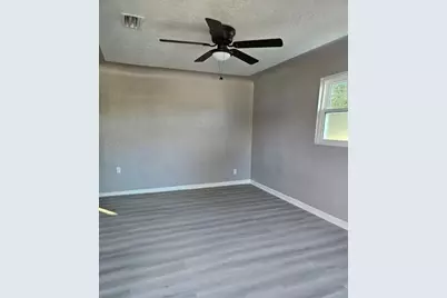721 12th Street S, Saint Petersburg, FL 33705 - Photo 5