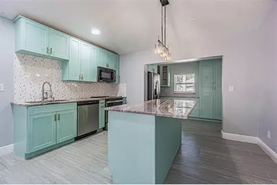 11363 Cocoa Beach Drive, Riverview, FL 33569 - Photo 7