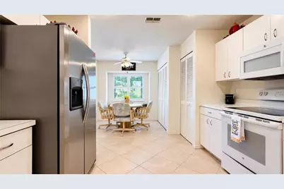 2203 Mayfield Oaks Place, Sun City Center, FL 33573 - Photo 15