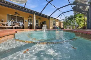 1106 Emerald Dunes Dr, Sun City Center, FL 33573 - Photo 5