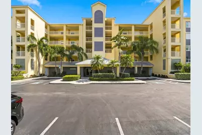 425 150th Avenue #2302, Madeira Beach, FL 33708 - Photo 3