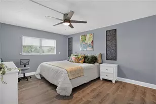 7050 Sunset Dr S, South Pasadena, FL 33707 - Photo 17