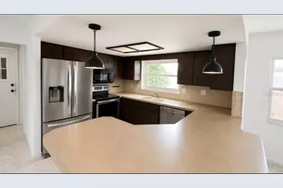 8345 Fox Hollow Drive, Port Richey, FL 34668 - Photo 5
