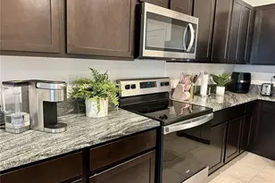 34276 Redwood Dawn Ln, Wesley Chapel, FL 33543 - Photo 3