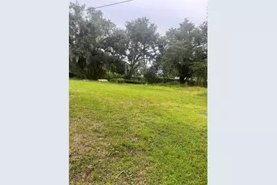704 2nd Avenue NE, Ruskin, FL 33570 - Photo 1