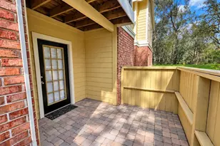 8617 Fancy Finch Dr, Tampa, FL 33614 - Photo 39