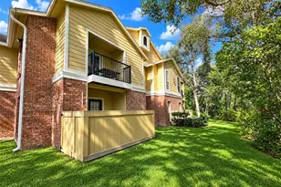 8617 Fancy Finch Dr, Tampa, FL 33614 - Photo 41