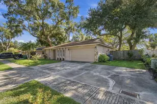 11093 117th St, Seminole, FL 33778 - Photo 51