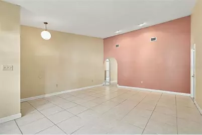 11093 117th Street, Seminole, FL 33778 - Photo 7