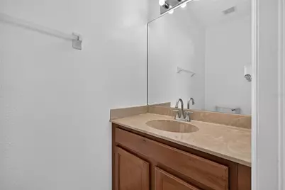 6585 Marlberry Way, Largo, FL 33773 - Photo 13