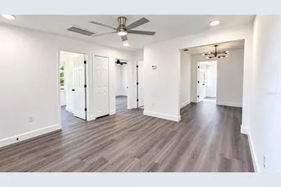 4721 6th Avenue S, Saint Petersburg, FL 33711 - Photo 9