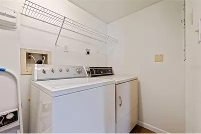 7600 Bayshore Drive #208, Treasure Island, FL 33706 - Photo 21