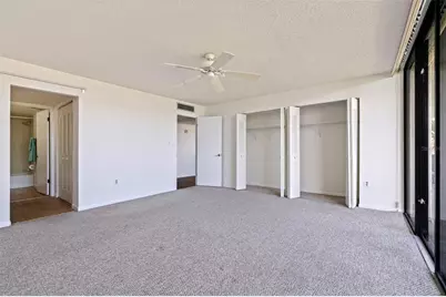 7600 Bayshore Drive #208, Treasure Island, FL 33706 - Photo 17