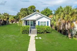 719 19th St S, Saint Petersburg, FL 33712 - Photo 1