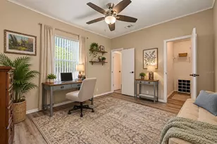 36731 Tara Ave, Zephyrhills, FL 33542 - Photo 29