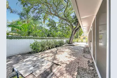 8270 30th Avenue N, Saint Petersburg, FL 33710 - Photo 65