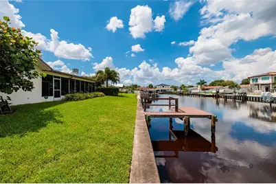 165 97th Avenue NE, Saint Petersburg, FL 33702 - Photo 29