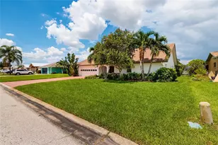 165 97th Ave NE, Saint Petersburg, FL 33702 - Photo 37