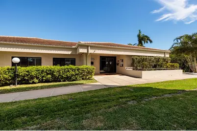 1316 Pasadena Avenue S #303, South Pasadena, FL 33707 - Photo 39