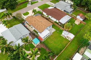 5527 Commonwealth Ave N, Saint Petersburg, FL 33703 - Photo 33