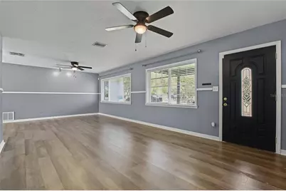 758 42nd Avenue NE, Saint Petersburg, FL 33703 - Photo 7