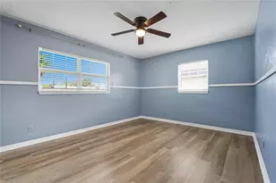 758 42nd Ave NE, Saint Petersburg, FL 33703 - Photo 17