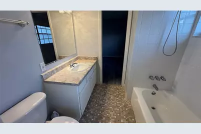 8827 Bay Pointe Drive #203, Tampa, FL 33615 - Photo 11