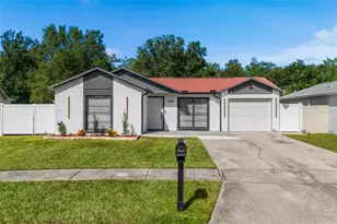 1427 Thistledown Dr, Brandon, FL 33510 - Photo 1