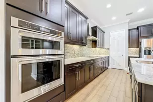 1107 Isobel Reserve Ln, Tampa, FL 33613 - Photo 29