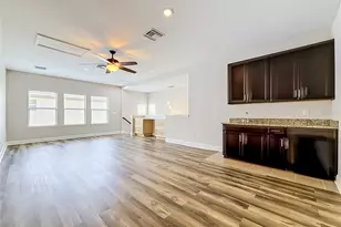 1107 Isobel Reserve Ln, Tampa, FL 33613 - Photo 51